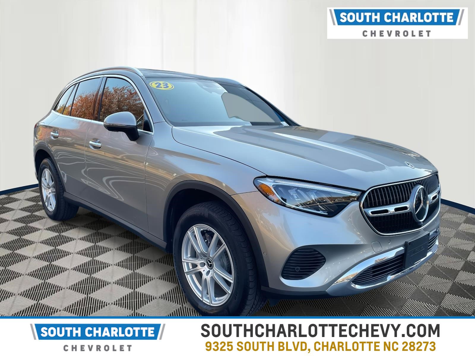 2023 Mercedes-Benz GLC GLC 300's photo