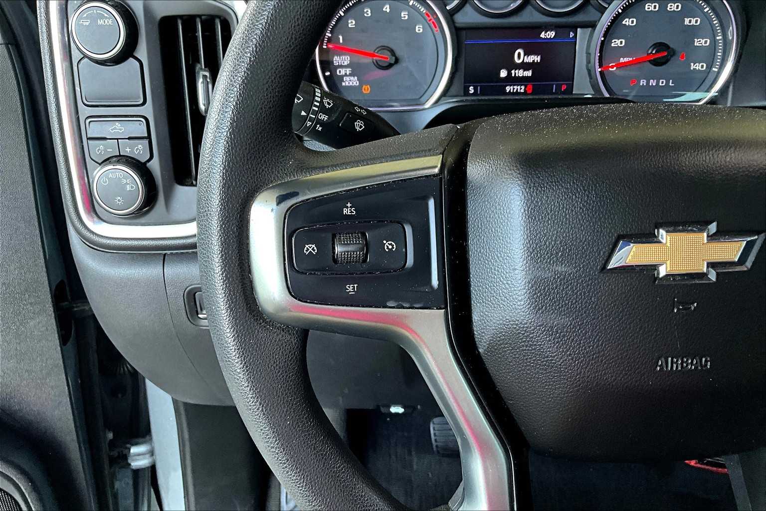 2020 Chevrolet Silverado 1500 LT photo 20