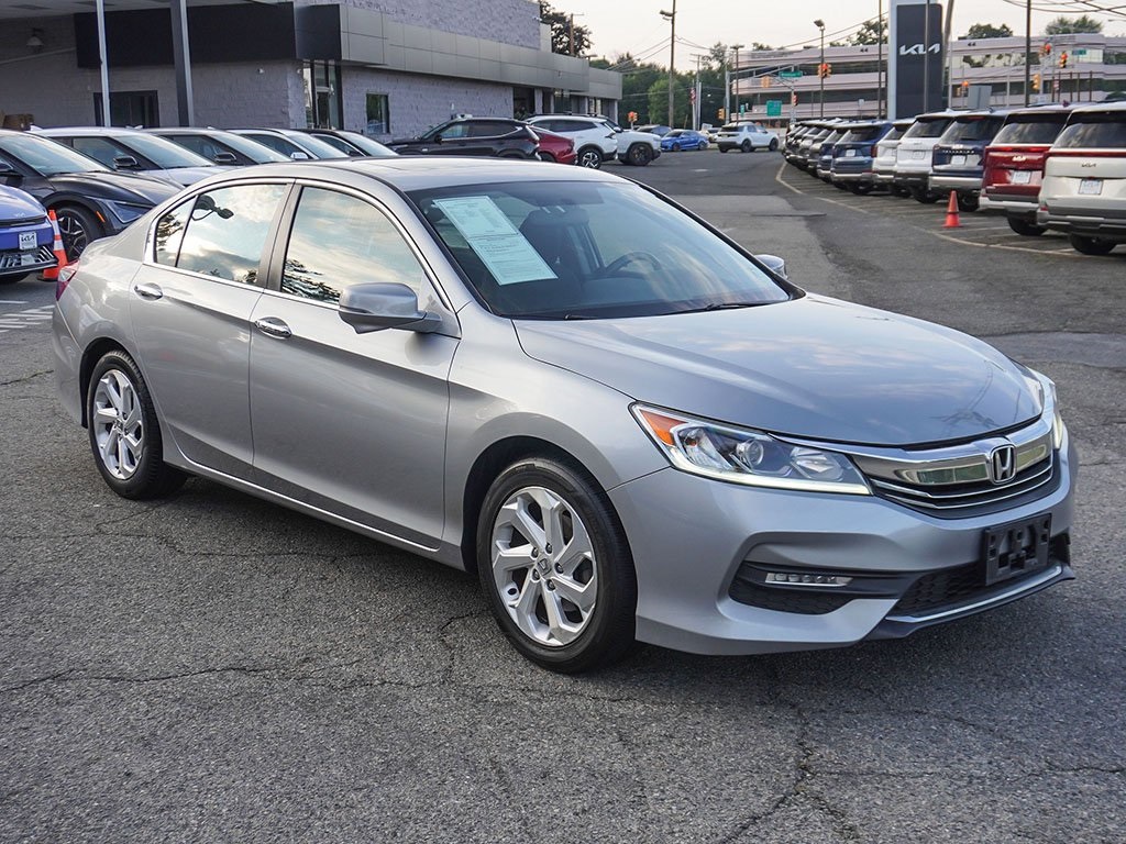 Used 2017 Honda Accord EX with VIN 1HGCR2F72HA065877 for sale in Riverdale, NJ