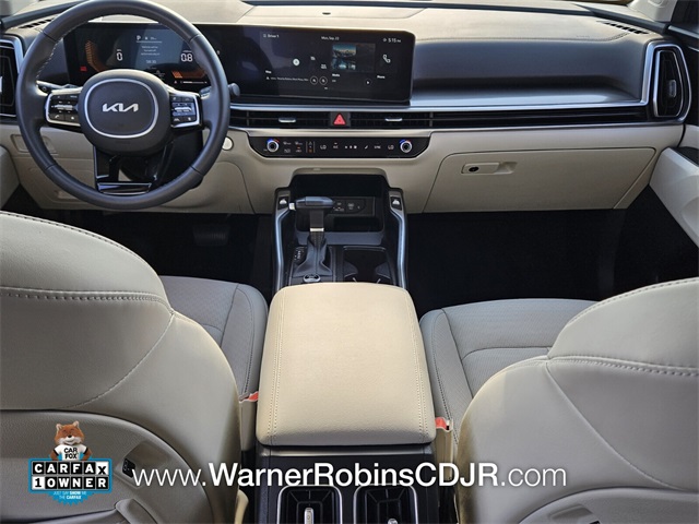 2025 Kia Sorento S photo 7