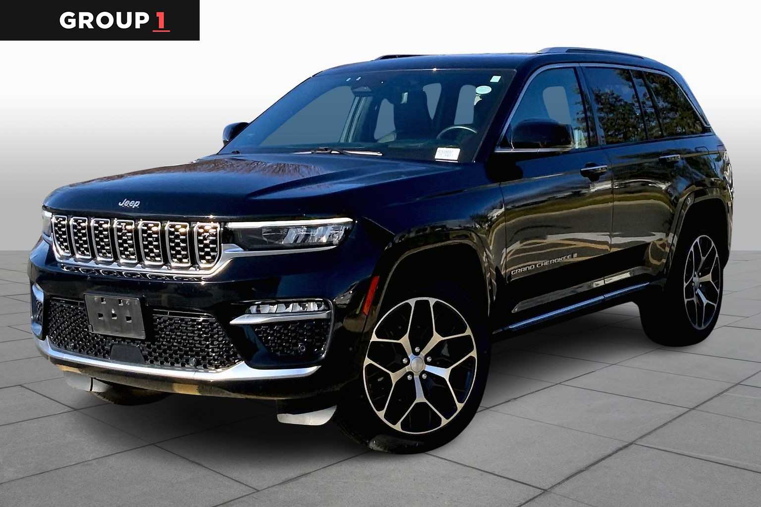 2023 Jeep Grand Cherokee Summit Reserve's photo