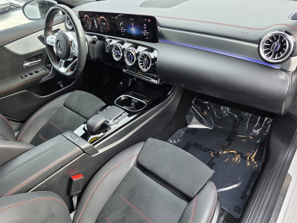 2023 Mercedes Benz CLA 250 photo 29