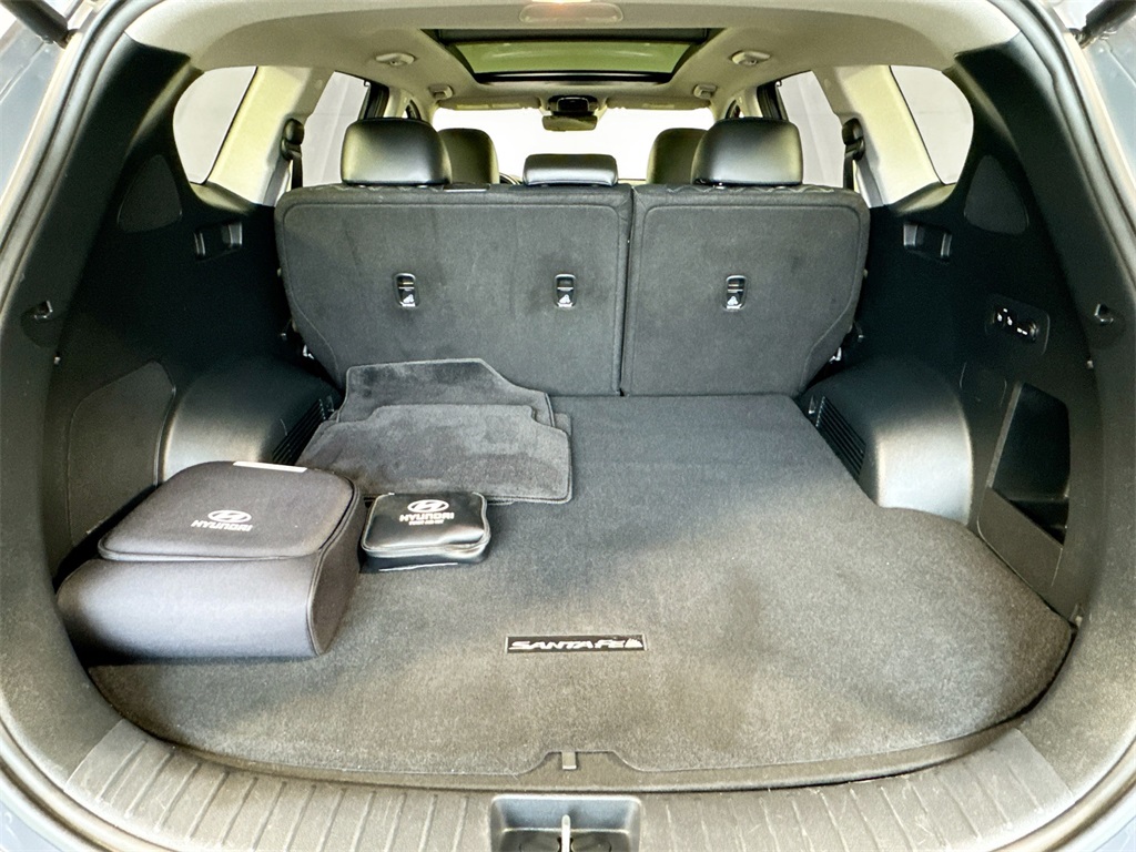 2023 Hyundai Santa Fe Limited photo 19