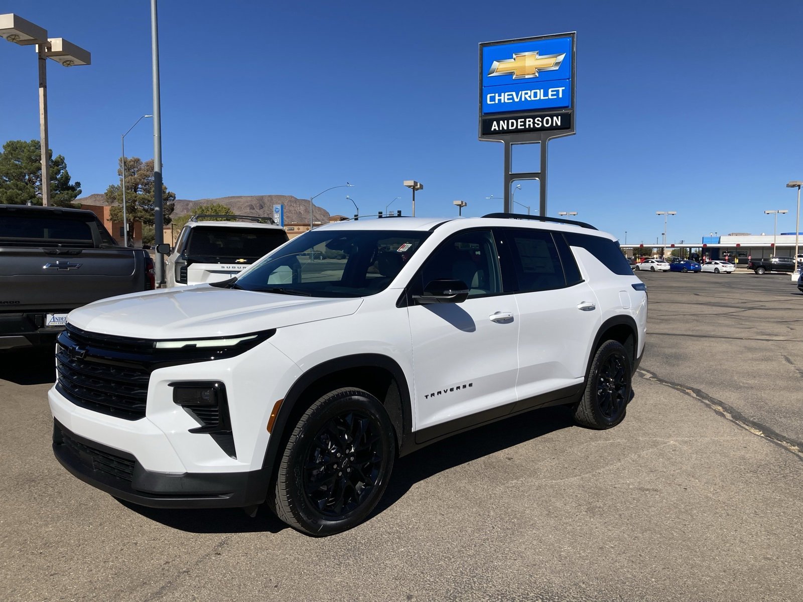 2026 Chevrolet Traverse LT's photo