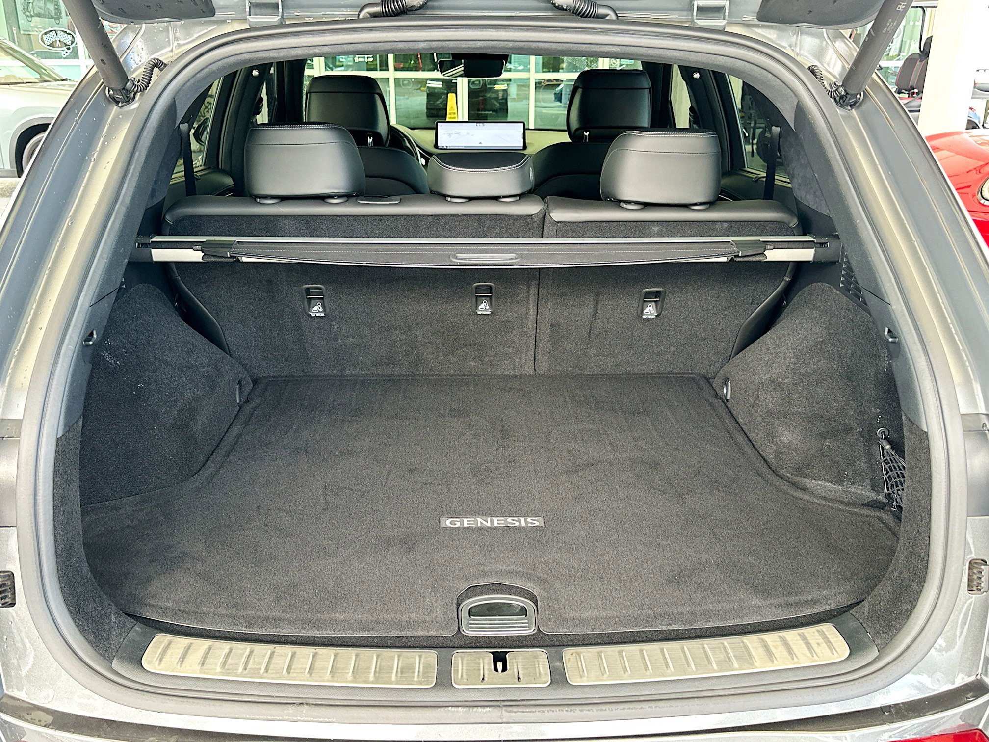 2022 Genesis GV70 3.5T Sport photo 28
