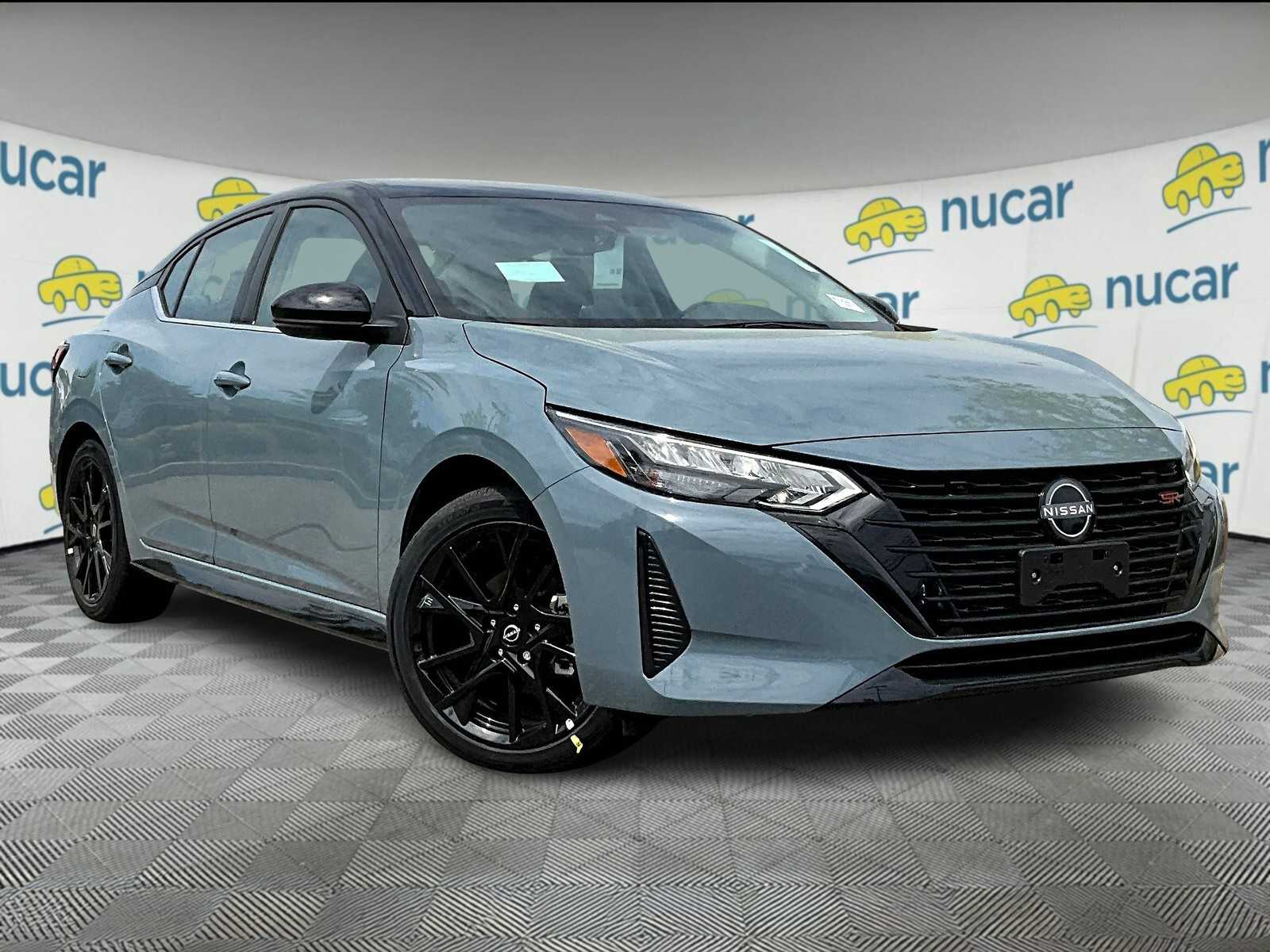 2025 Nissan Sentra SR's photo