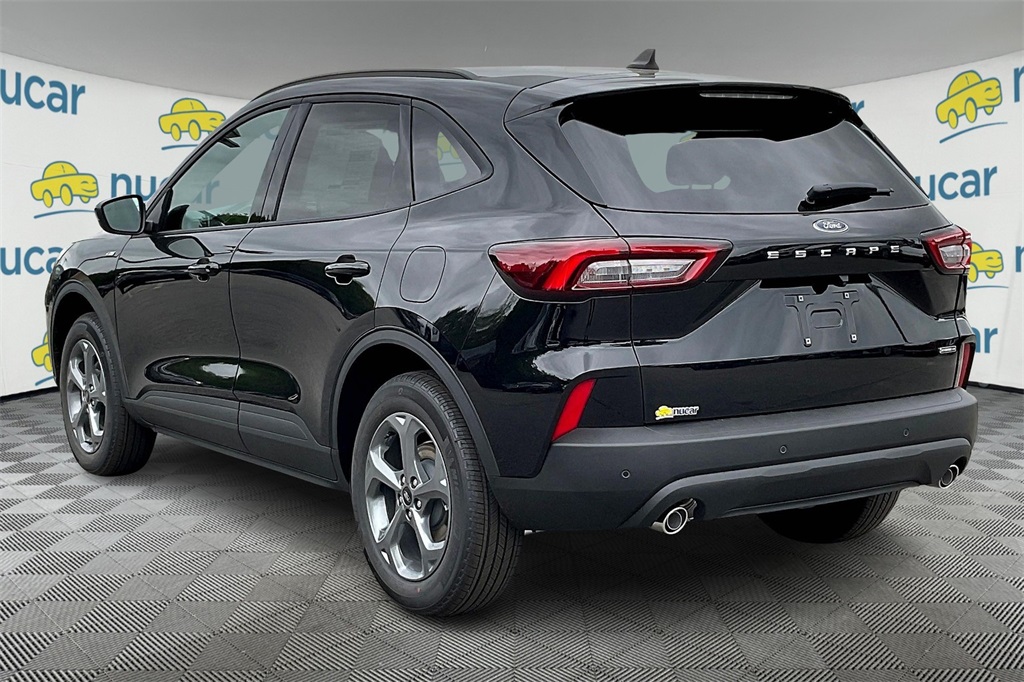 2025 Ford Escape Hybrid ST-Line Select photo 2