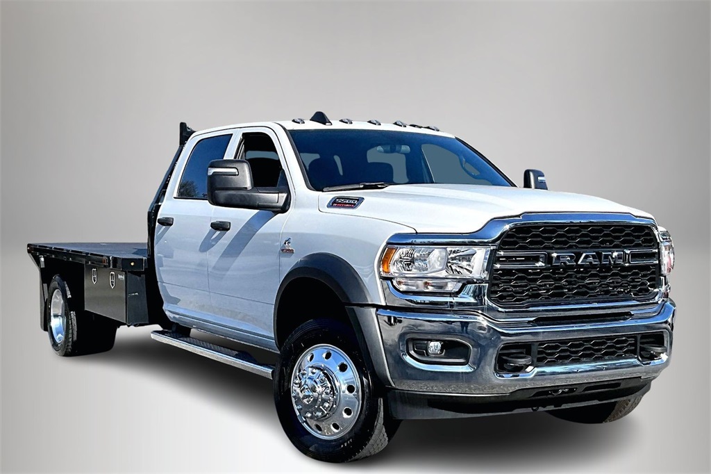 2024 RAM Ram 5500 Chassis Cab Tradesman's photo