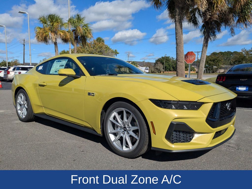 2025 Ford Mustang GT Premium photo 2