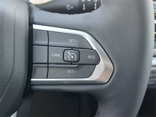 2025 Jeep Compass North Edition Latitude photo 28