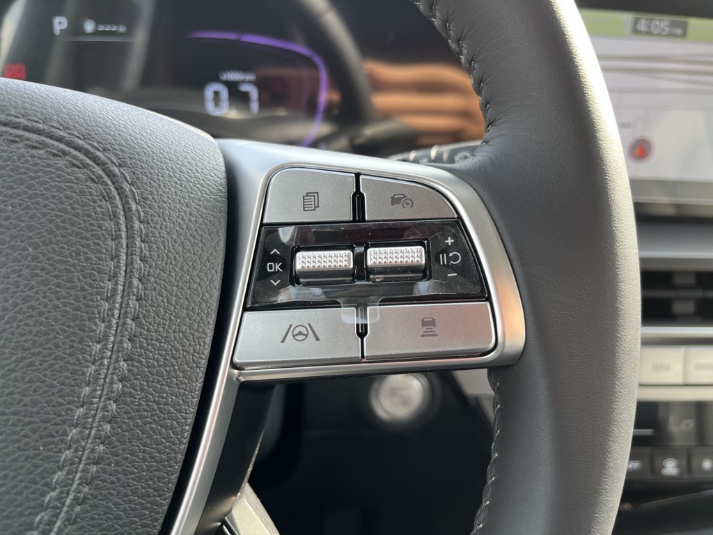 2025 Kia Telluride S photo 16