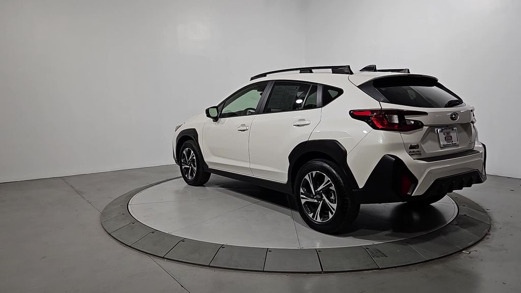 2024 Subaru Crosstrek Premium photo 3
