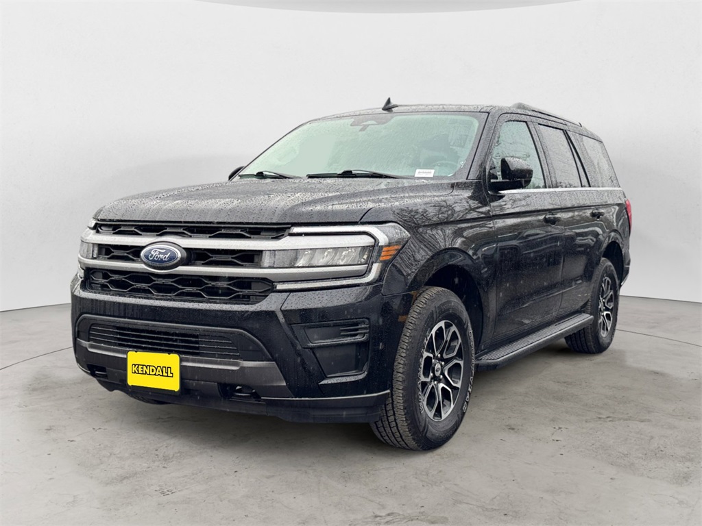 2022 Ford Expedition XLT's photo