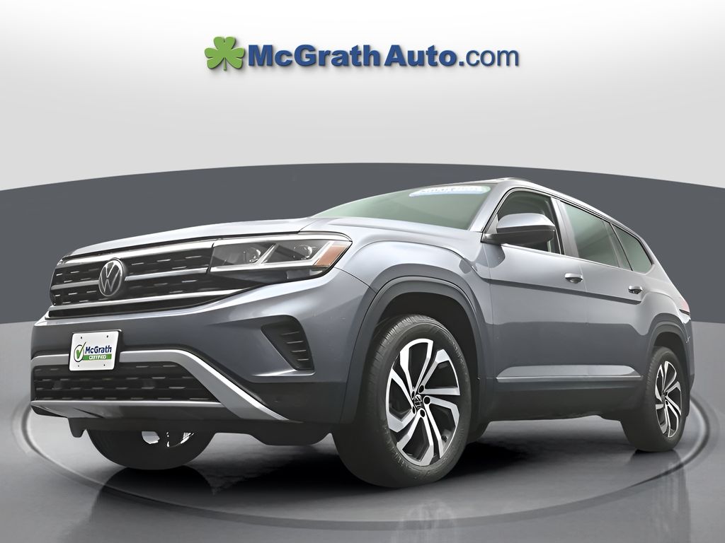 2022 Volkswagen Atlas SEL photo 3