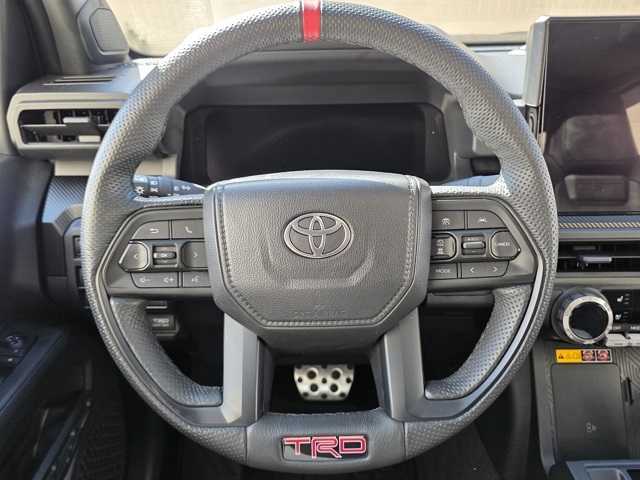 2025 Toyota Tacoma TRD Pro 4x4 photo 14