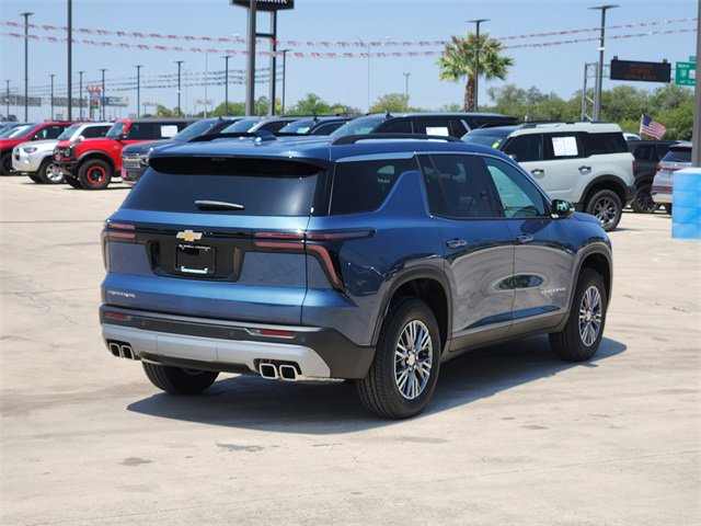 2026 Chevrolet Traverse photo 4