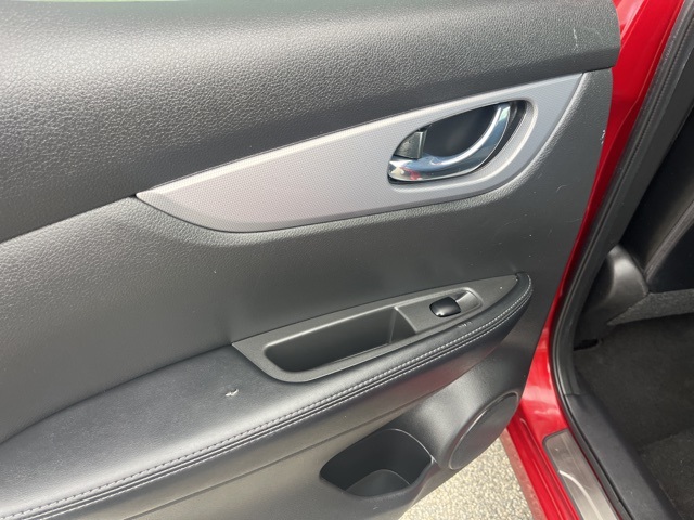 2020 Nissan Rogue Sport SV photo 30