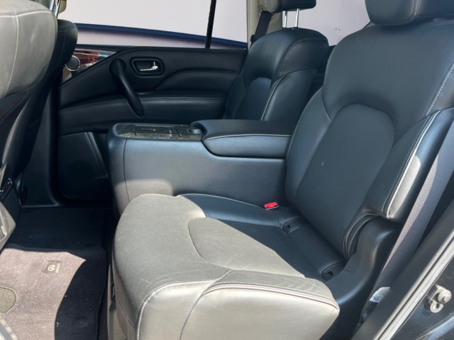 2021 Infiniti QX80 Luxe photo 7