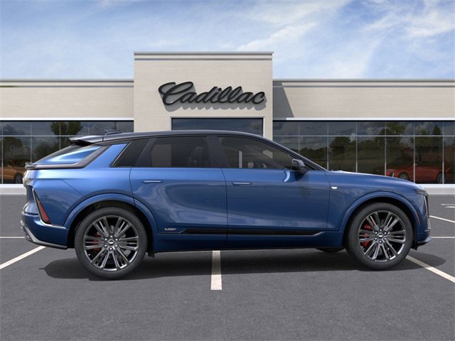2026 Cadillac Lyriq photo 4