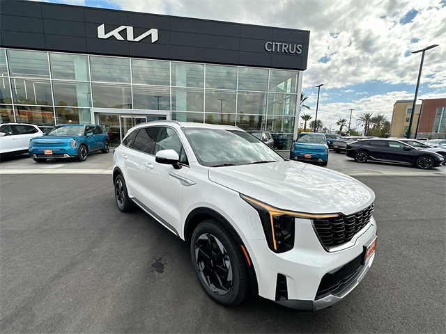 2026 Kia Sorento EX Hybrid's photo