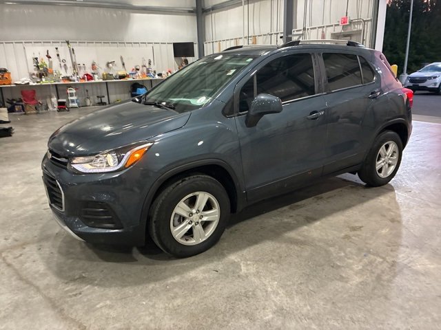 Used 2022 Chevrolet Trax LT with VIN KL7CJPSM6NB568409 for sale in Kansas City