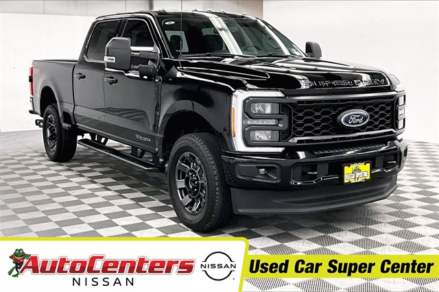 2023 Ford F-250 Super Duty XLT's photo