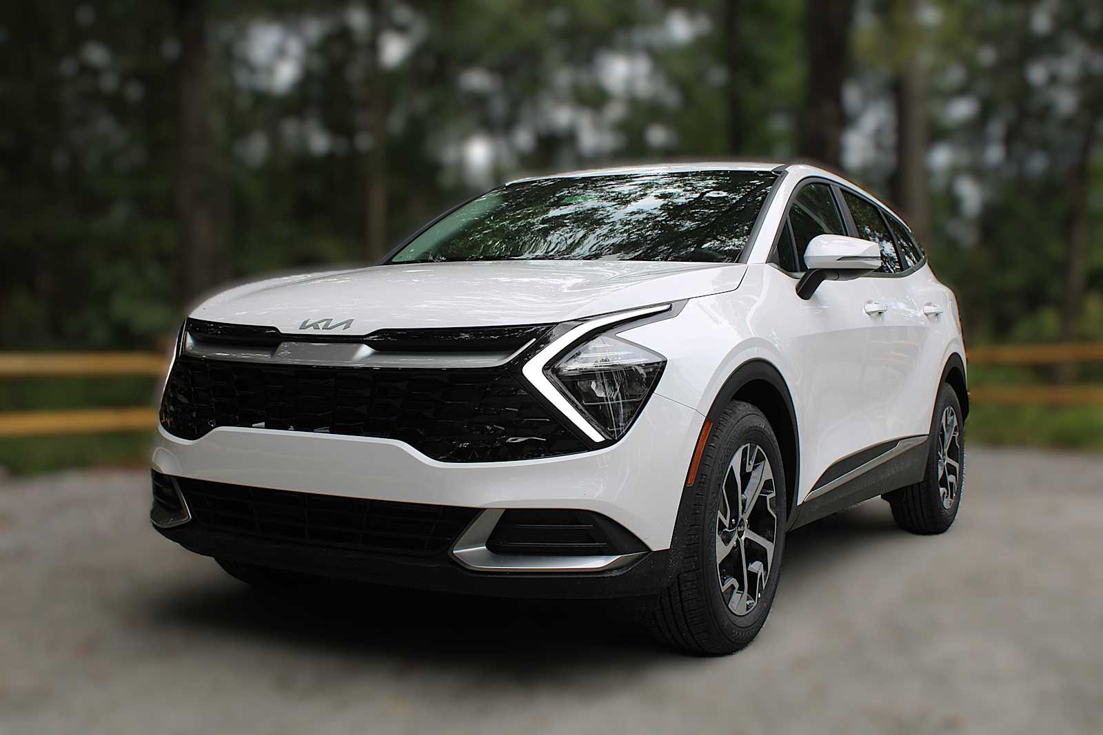 2026 Kia Sportage EX photo 4