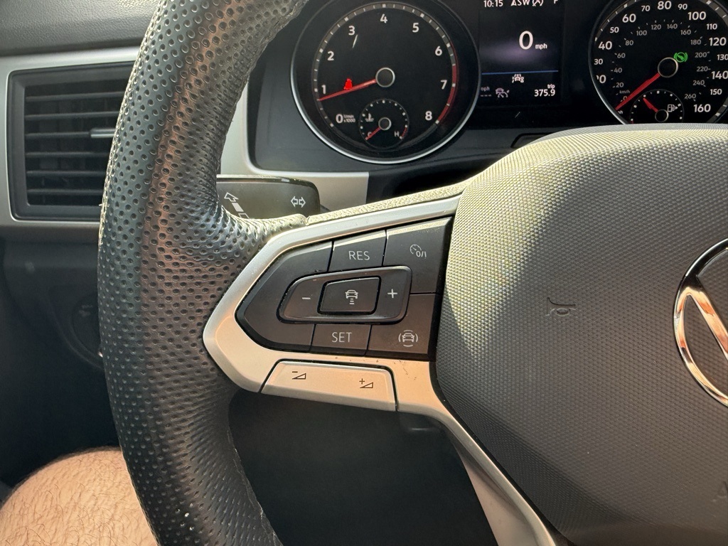 2021 Volkswagen Atlas Cross Sport V6 SE Technology R-Line photo 8