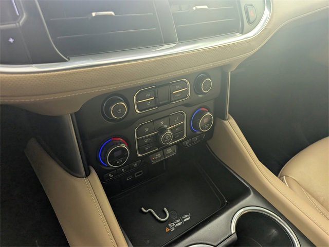 2021 Chevrolet Tahoe Premier photo 28