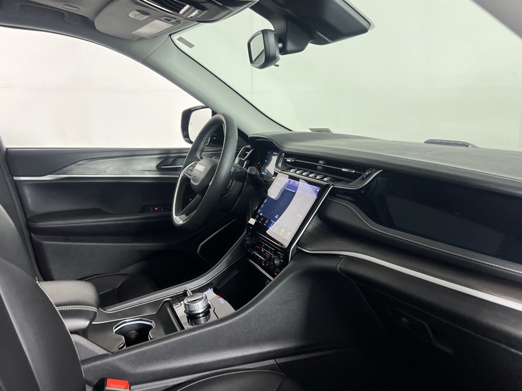 2023 Jeep Cherokee 4xe photo 27