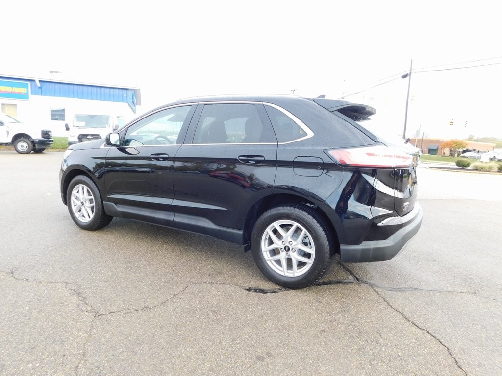 2024 Ford Edge SEL photo 4