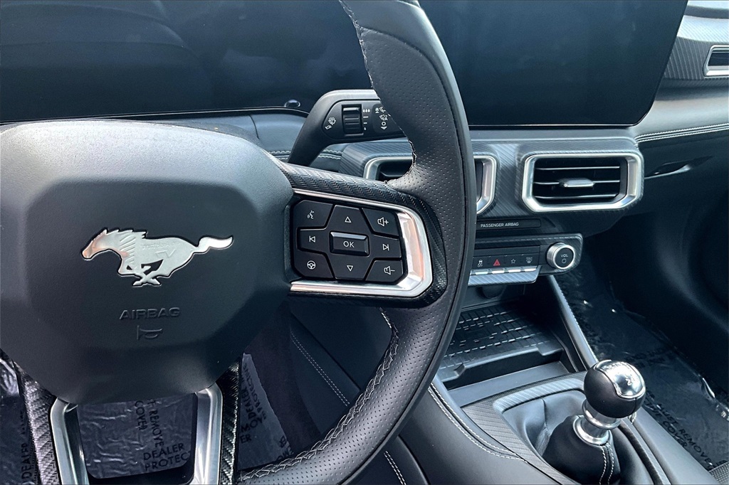 2024 Ford Mustang GT Premium photo 11