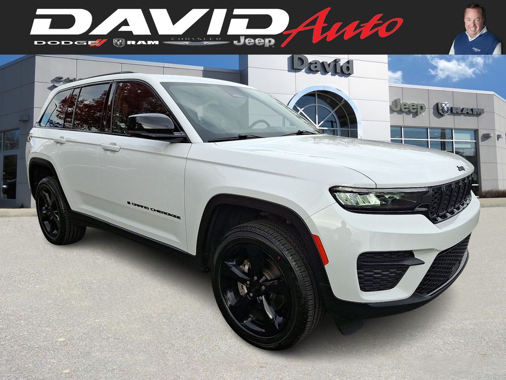 2023 Jeep Grand Cherokee Altitude
