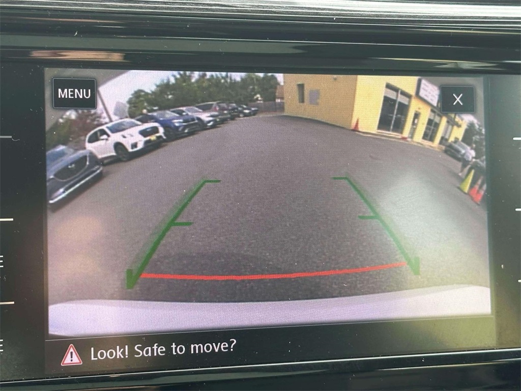2020 Volkswagen Passat 2.0T R-Line photo 25