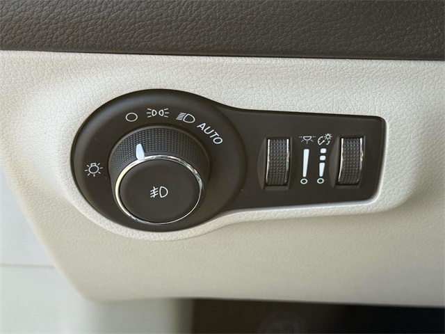 2021 Jeep Compass Limited photo 31