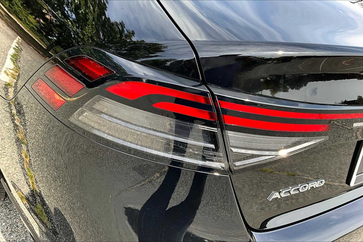 2023 Honda Accord Hybrid Touring photo 53