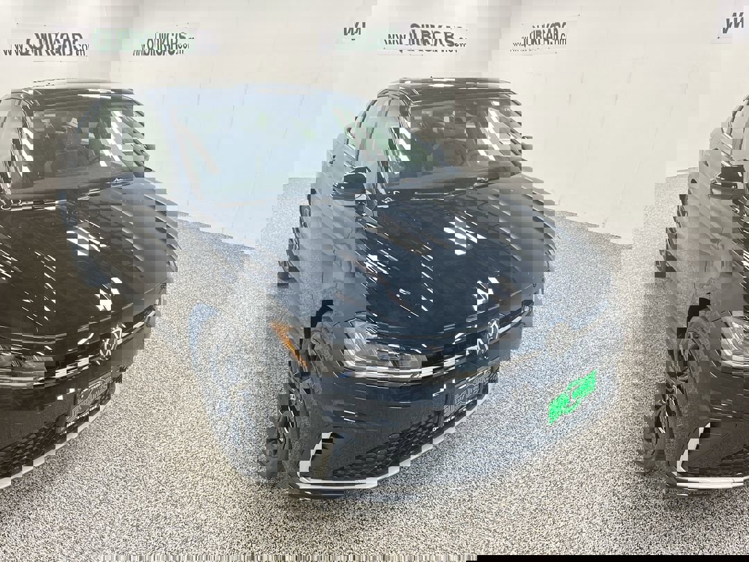 2025 Volkswagen Jetta SE's photo