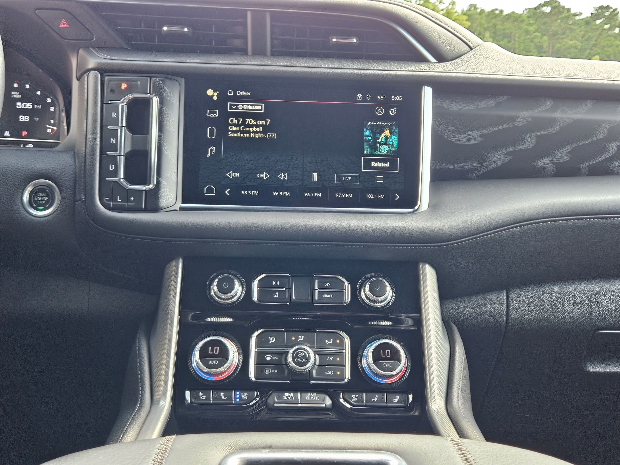 2023 Gmc Yukon Denali photo 8