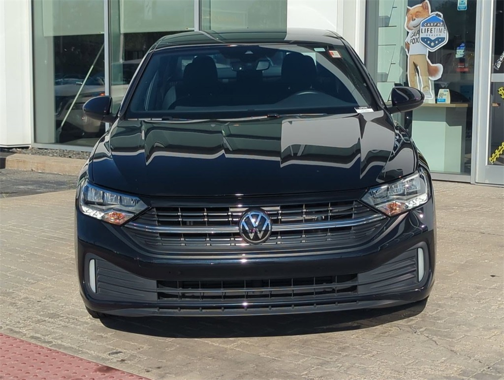 2024 Volkswagen Jetta 1.5T Sport photo 3