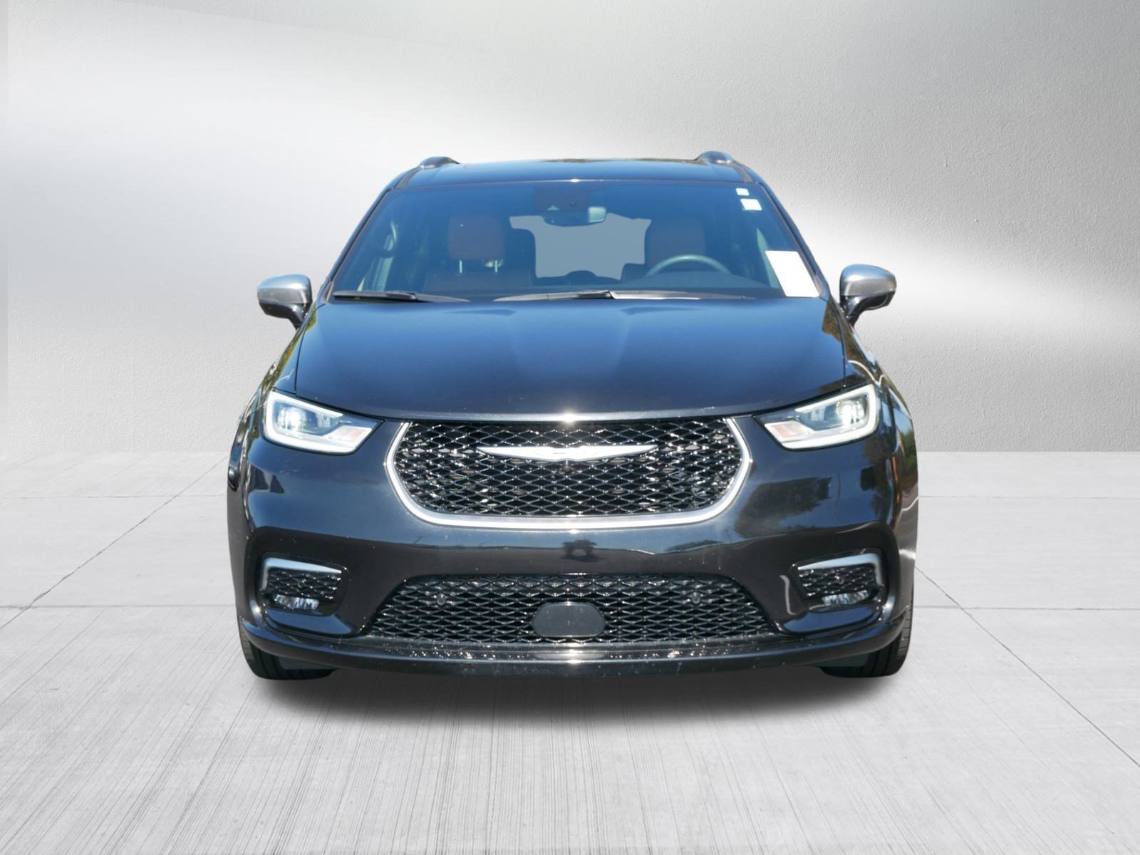 Used 2022 Chrysler Pacifica Pinnacle with VIN 2C4RC3PGXNR181379 for sale in Saint Cloud, Minnesota