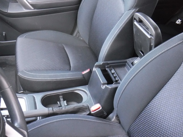2018 Subaru Forester 2.5i Premium photo 16