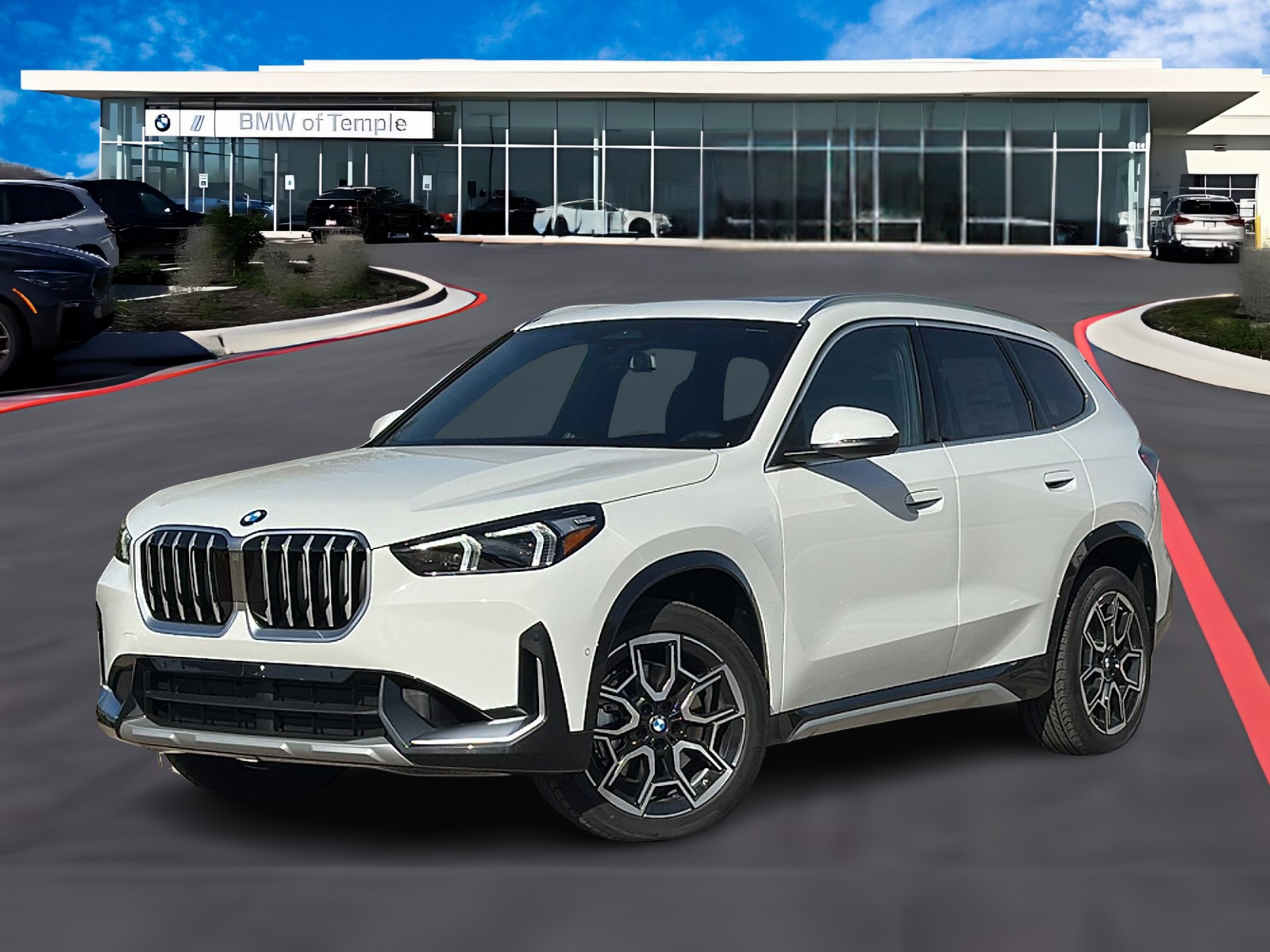 2026 BMW X1 28i's photo