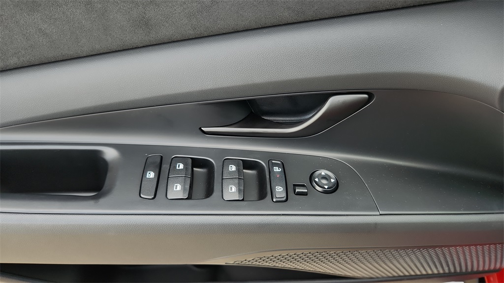 2025 Hyundai Elantra N Base photo 28