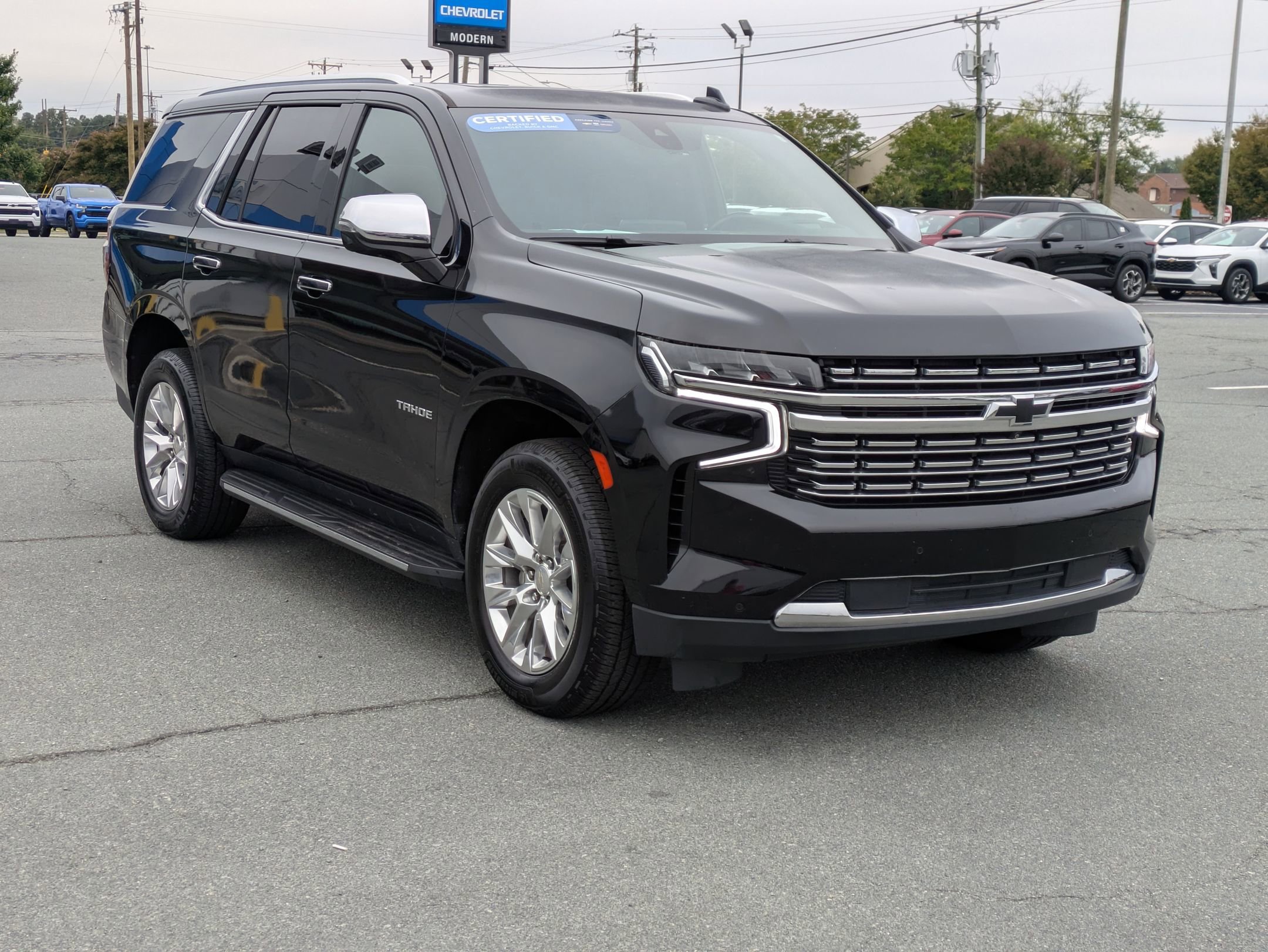 2021 Chevrolet Tahoe Premier photo 3