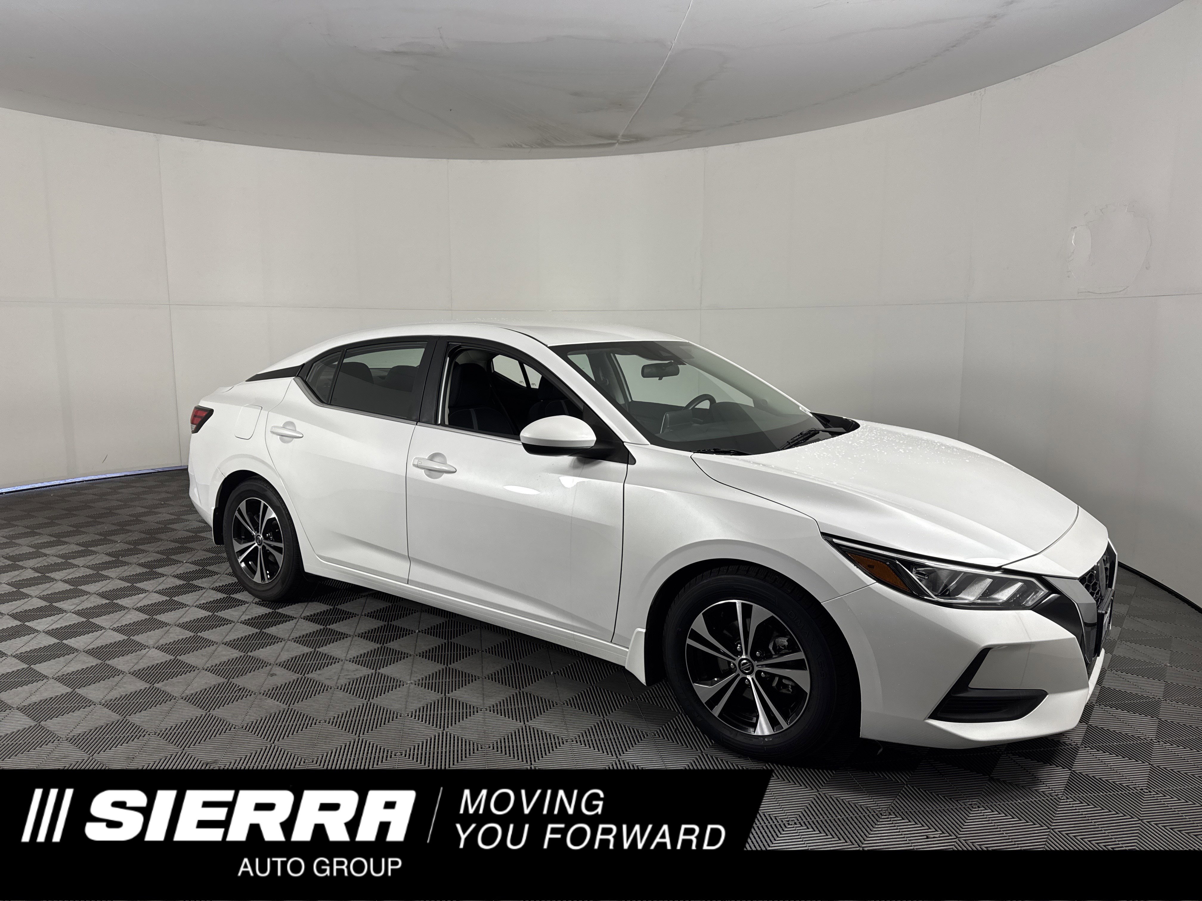 2021 Nissan Sentra SV's photo