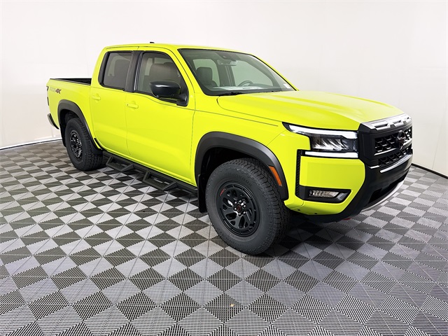 2026 Nissan Frontier PRO-4X's photo