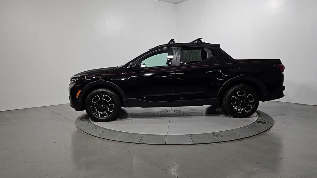 2023 Hyundai Santa Cruz SEL photo 2