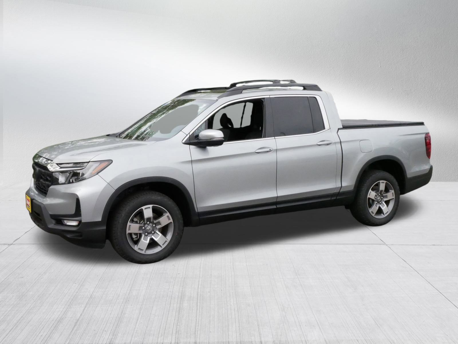 2025 Honda Ridgeline RTL photo 3