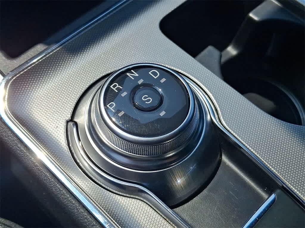 2023 Ford Edge ST photo 15