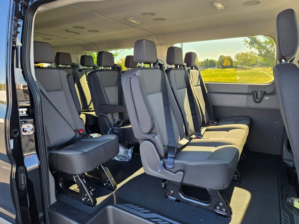 2025 Ford Transit Passenger photo 6